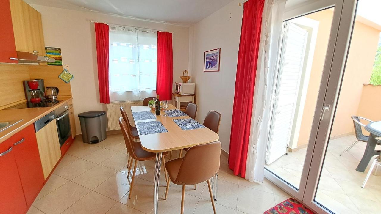 Apartments Kay Baška Esterno foto