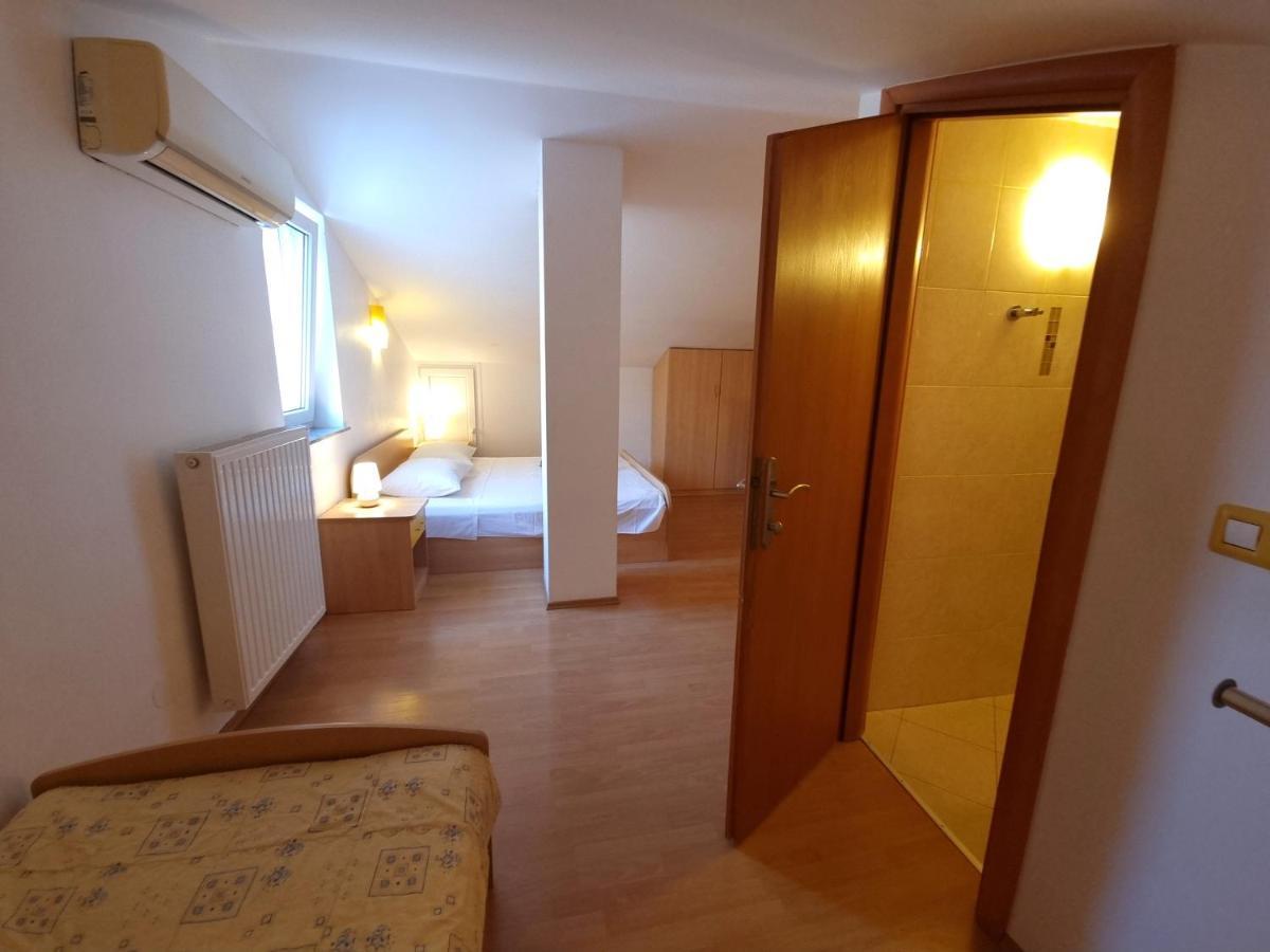 Apartments Kay Baška Esterno foto